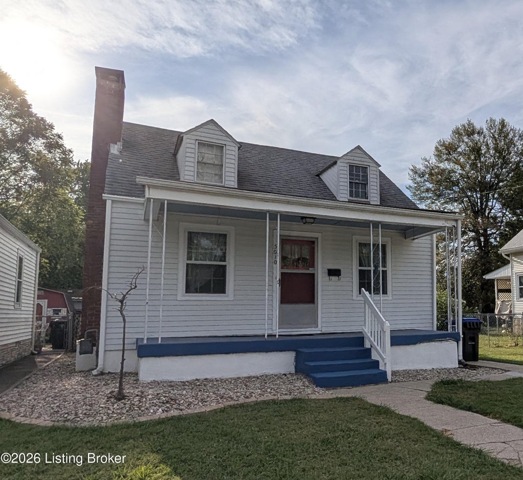 Photo of 5010 Laughlin Ave, Louisville, KY 40214 (MLS # 1731784)