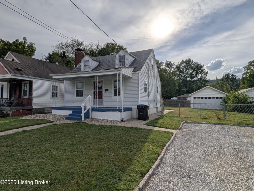 Photo of 5010 Laughlin Ave, Louisville, KY 40214 (MLS # 1731784)