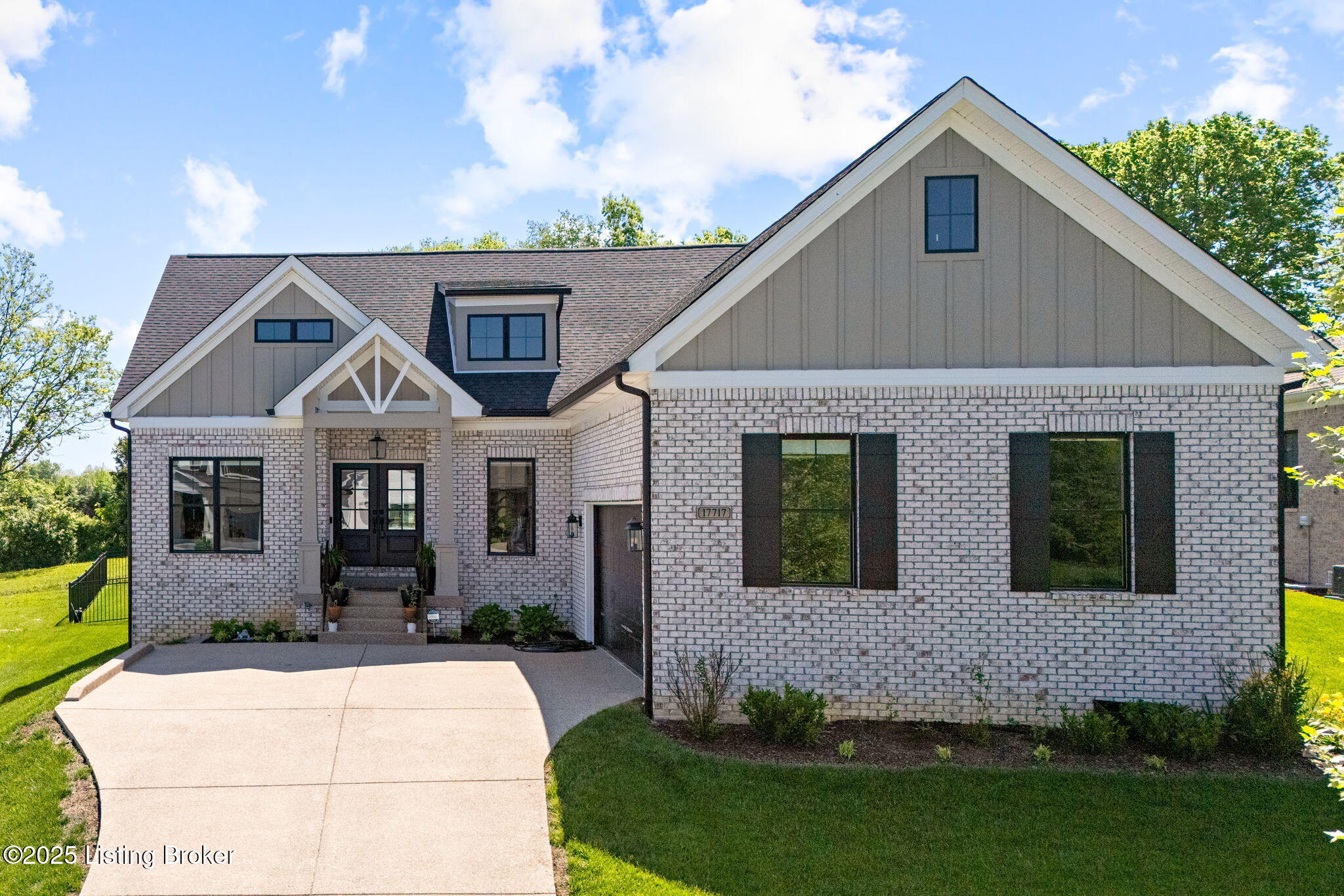 17717 Shakes Creek Dr, Fisherville, Kentucky image 2