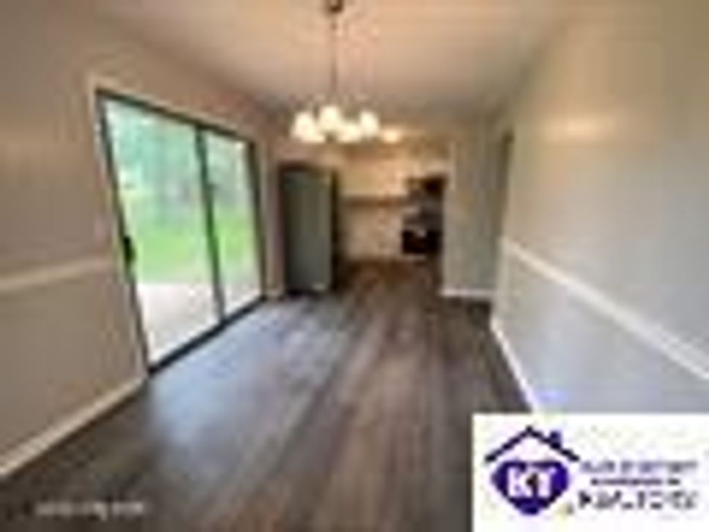 Photo of 1497 Spruce Ct, Radcliff, KY 40160 (MLS # 1710116)