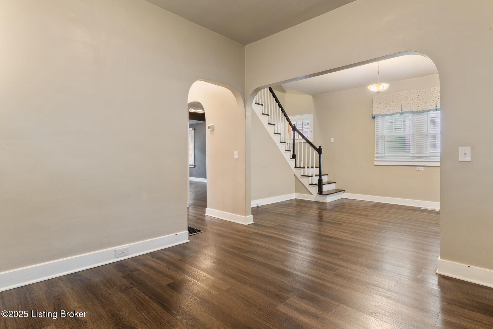 529 E Barbee Ave, Louisville, Pennsylvania image 11