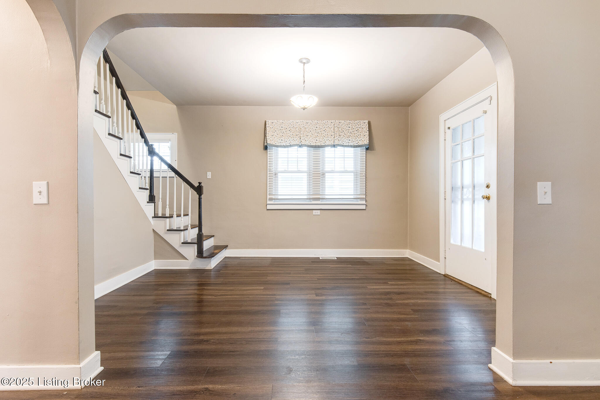 529 E Barbee Ave, Louisville, Pennsylvania image 6
