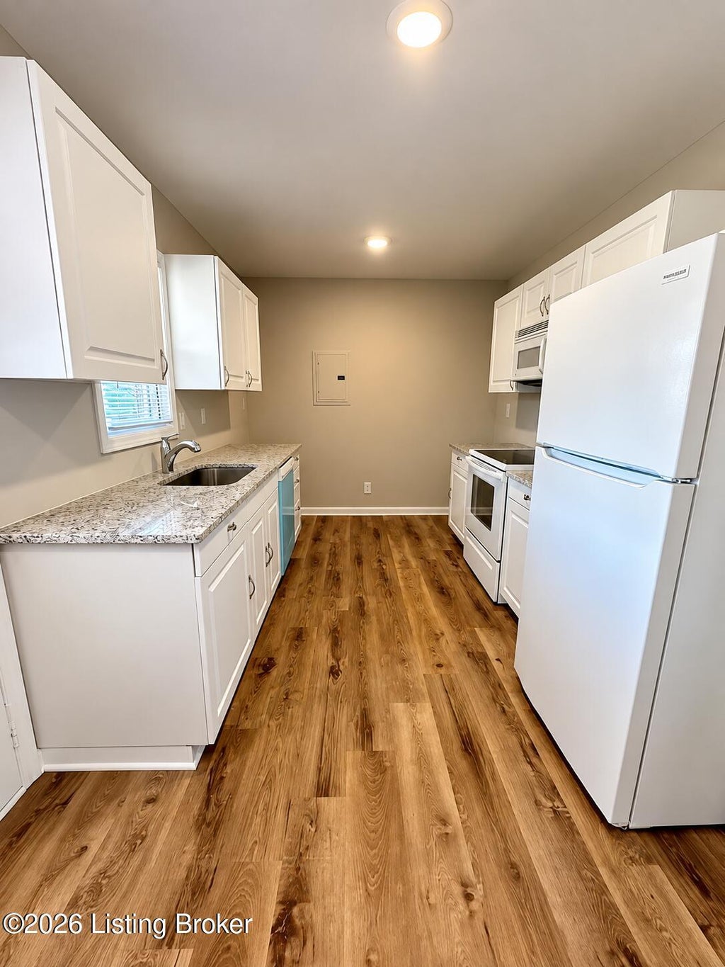 Photo of 4510 Caspian Dr, Louisville, KY 40219 (MLS # 1732456)