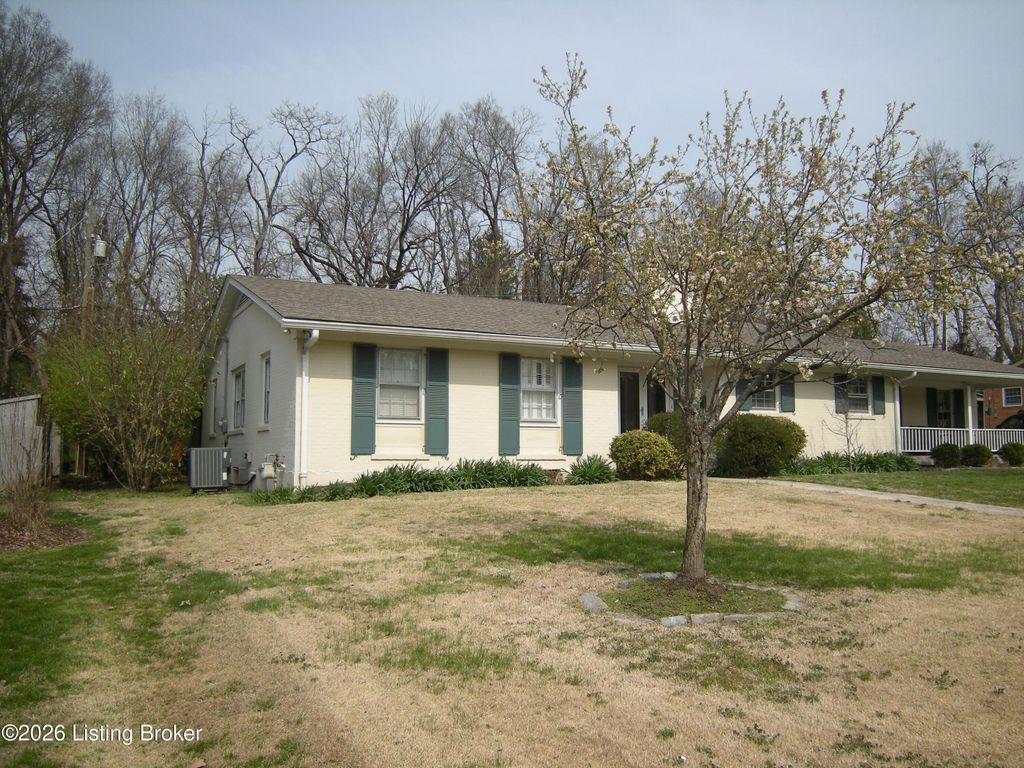 Photo of 3211 Beals Branch Rd, Louisville, KY 40206 (MLS # 1712107)