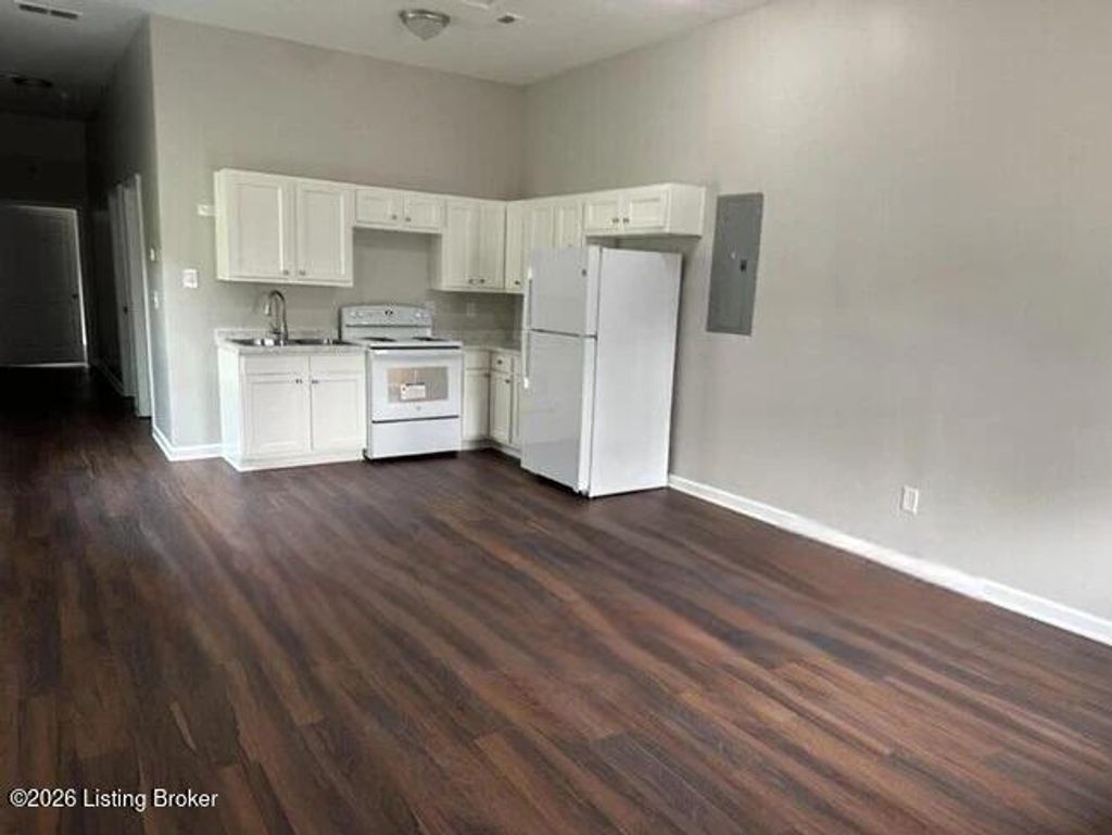 Photo of 226 N 26th St, Louisville, KY 40212 (MLS # 1723560)