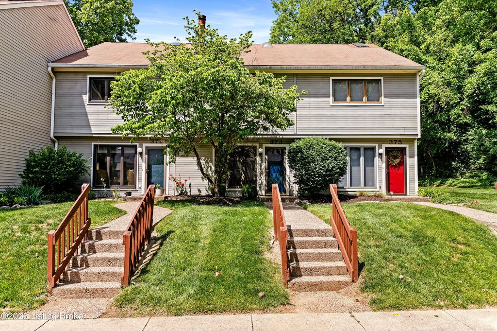 Photo of 373 Crescent Spring Dr #373, Louisville, KY 40206 (MLS # 1718162)