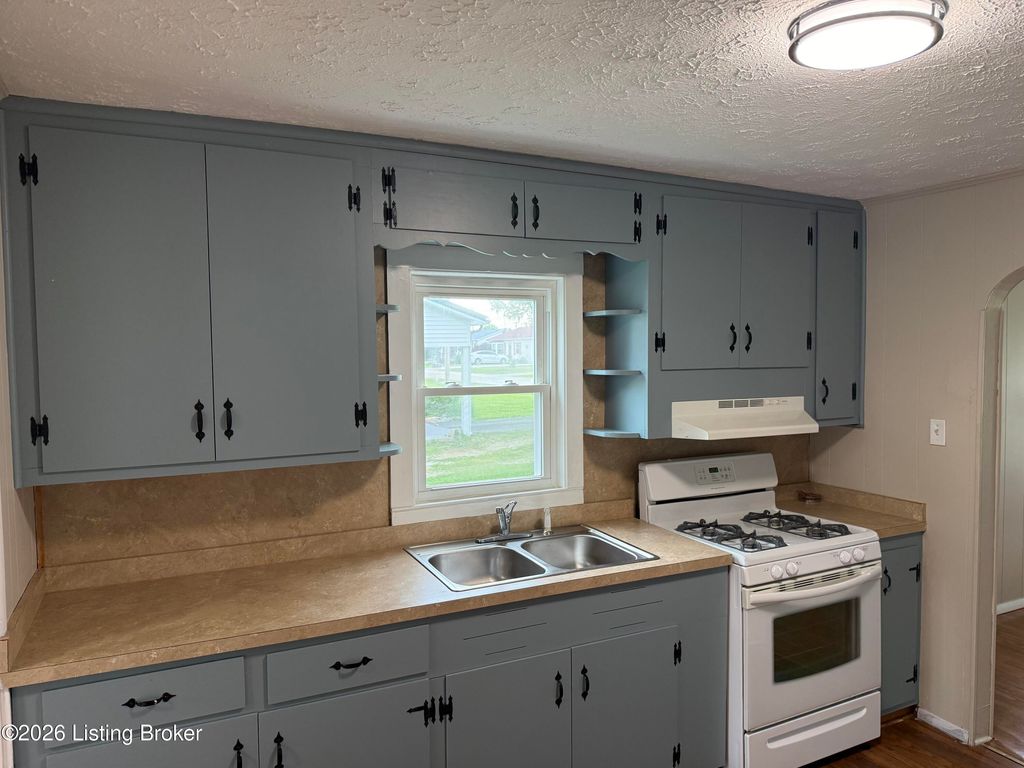 Photo of 115 Cody Ln, Hardinsburg, KY 40143 (MLS # 1715744)