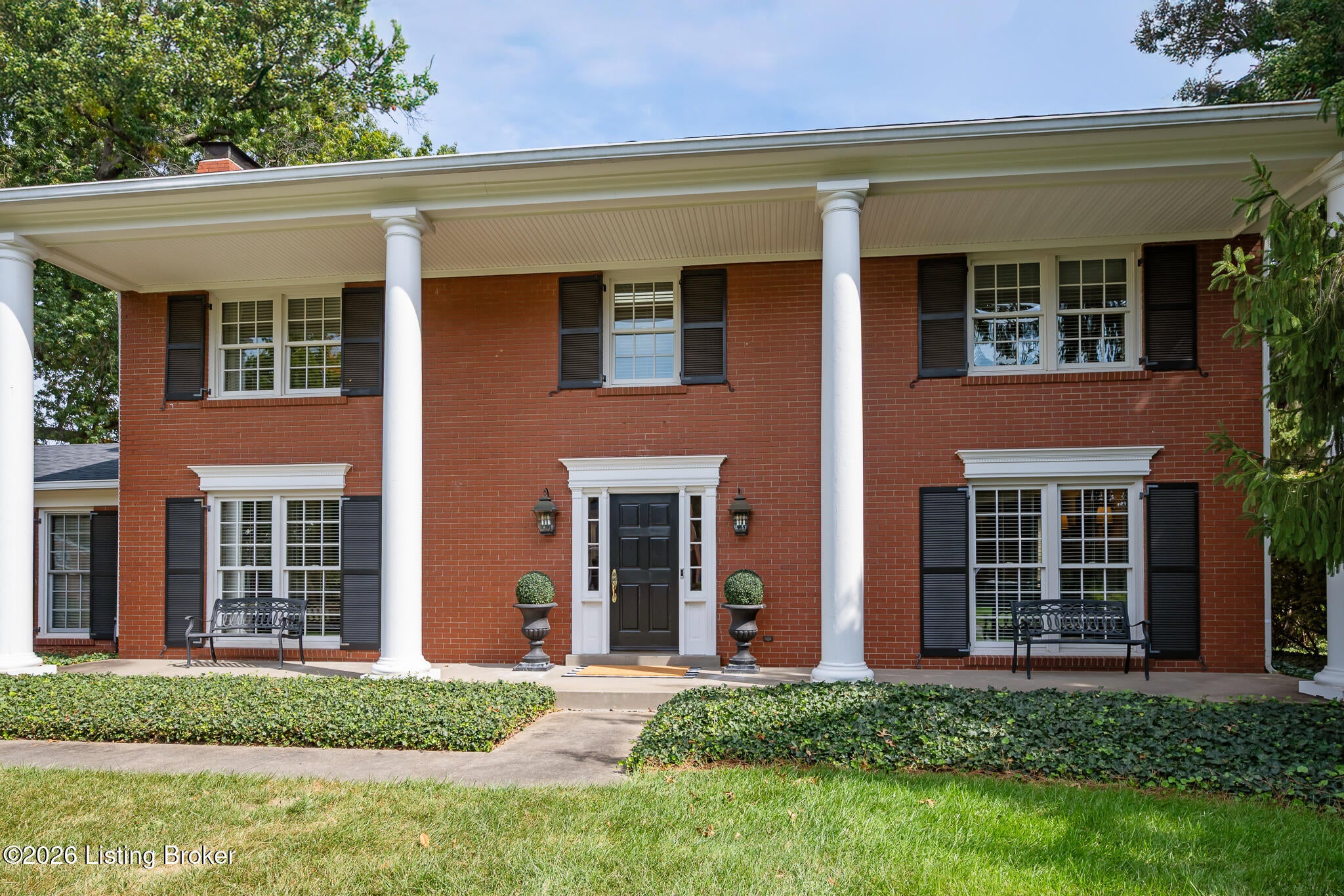 2203 Merrick Rd