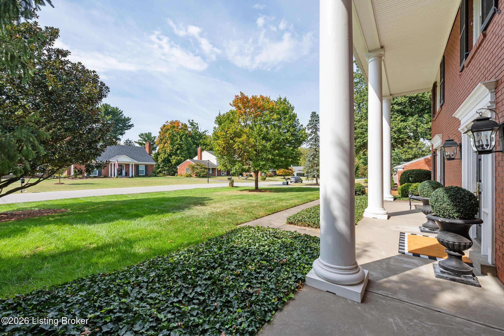 2203 Merrick Rd