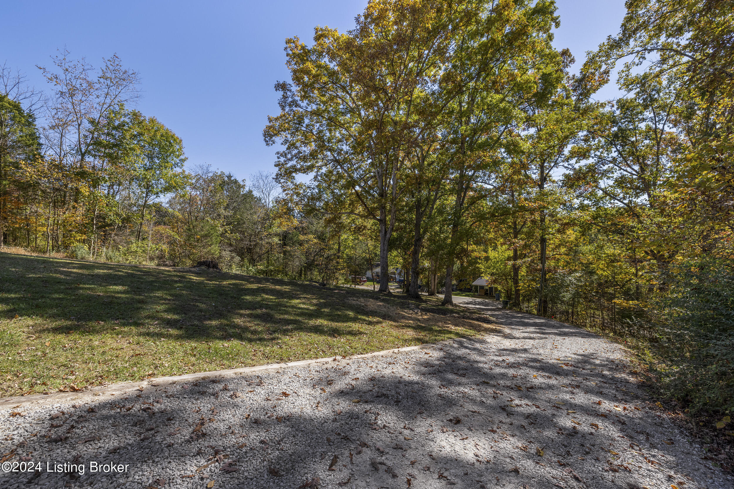 6391 New Cut Rd, Crestwood, Kentucky image 25