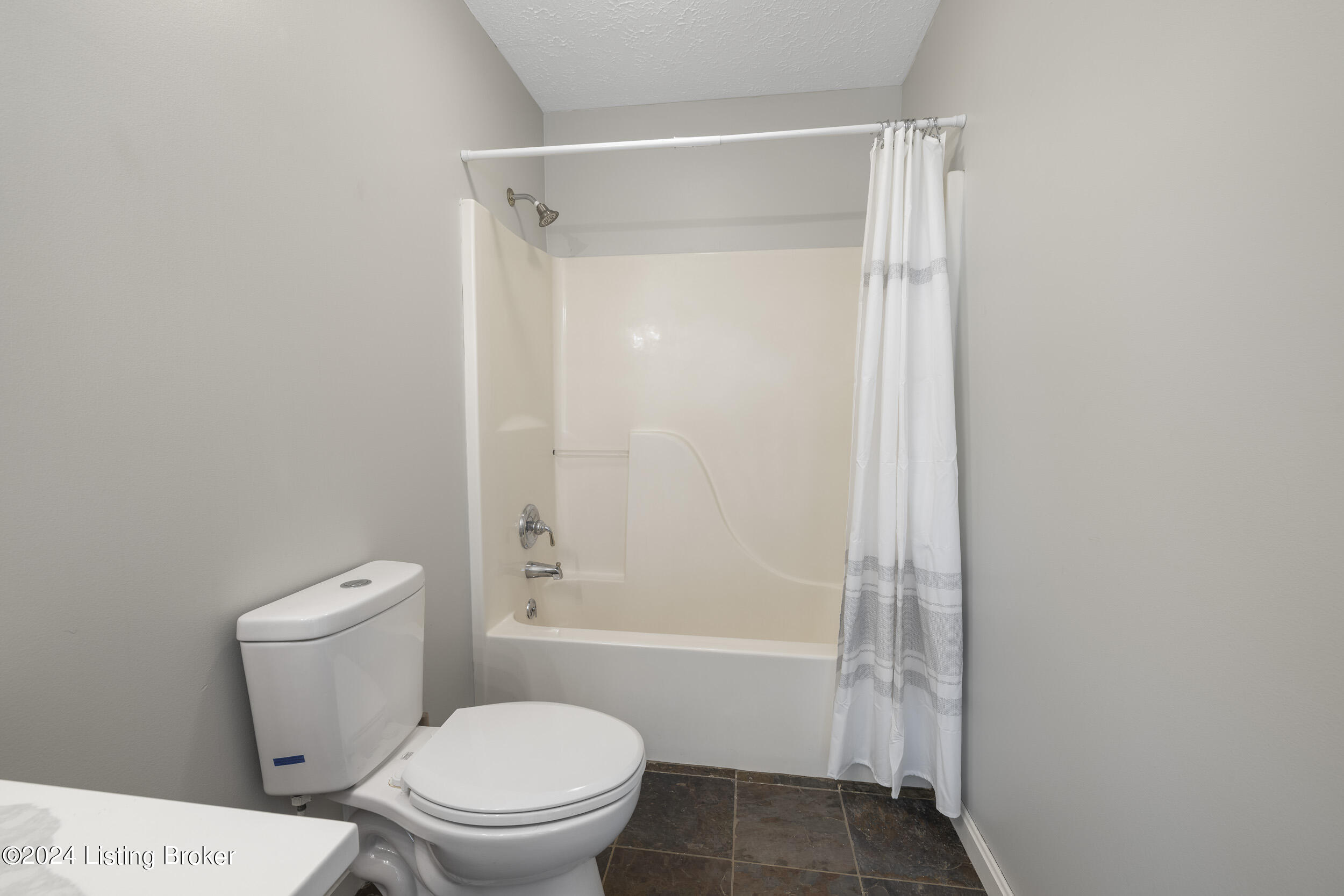 6391 New Cut Rd, Crestwood, Kentucky image 14