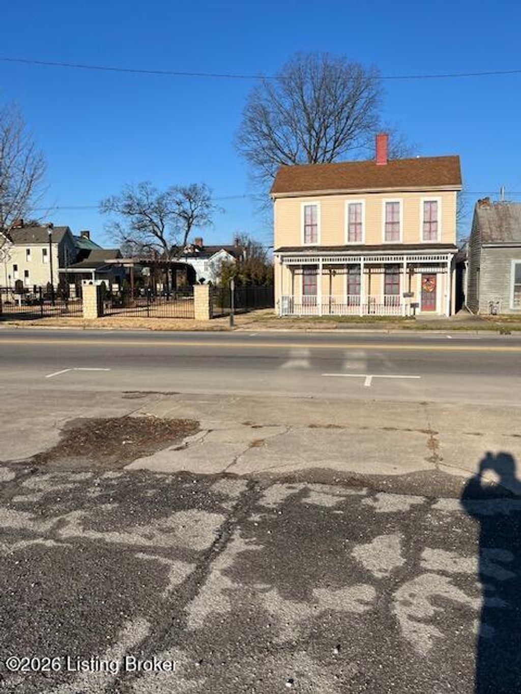 Photo of 308 N 3rd St, Bardstown, KY 40004 (MLS # 1710248)