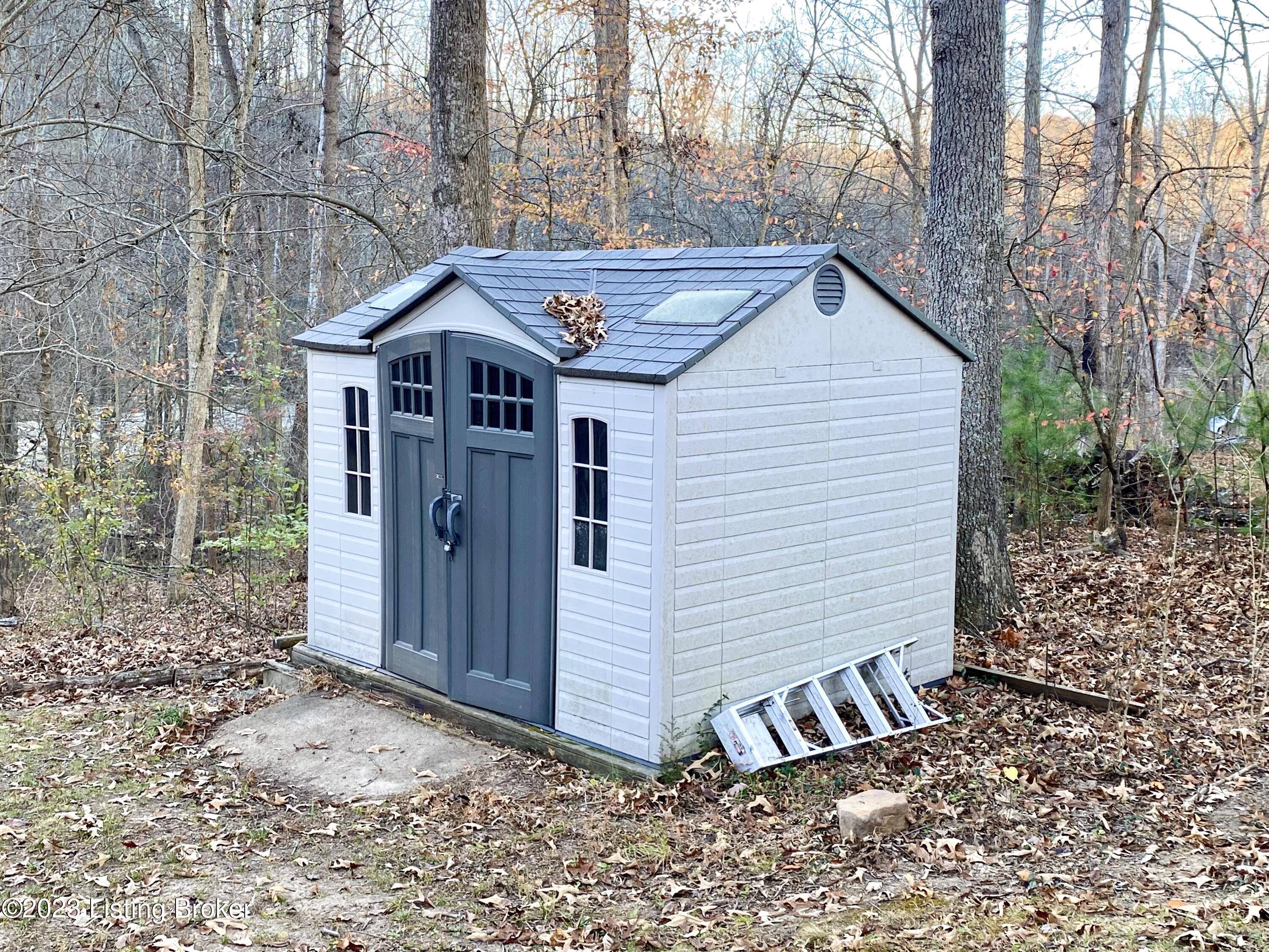 281 Adkins Camp Loop Loop, Hudson, Kentucky image 7