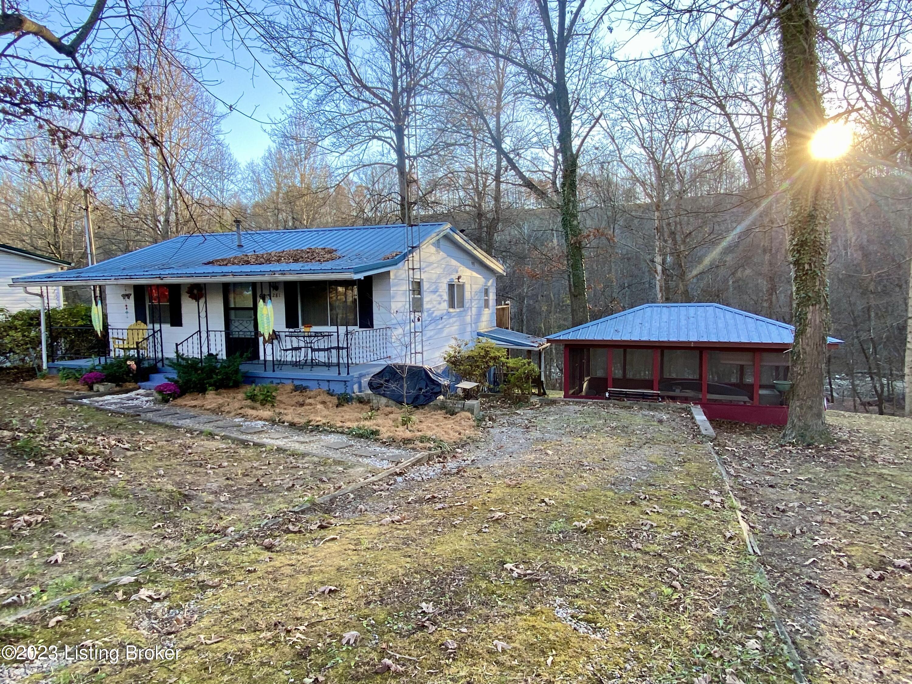 281 Adkins Camp Loop Loop, Hudson, Kentucky image 3