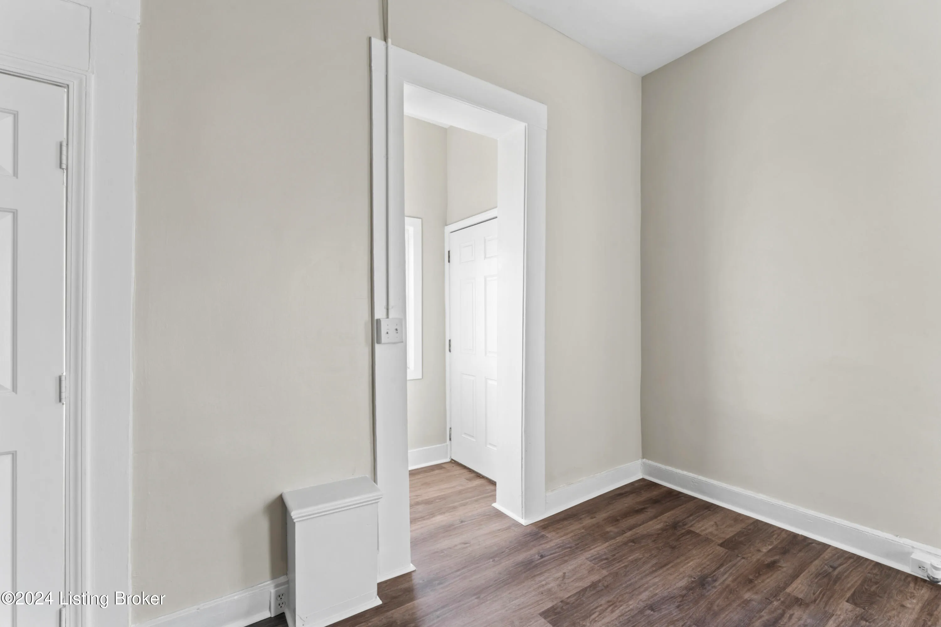 Louisville, Kentucky 40203, United States, 2 Bedrooms Bedrooms, ,1 BathroomBathrooms,Residential,Active,25531