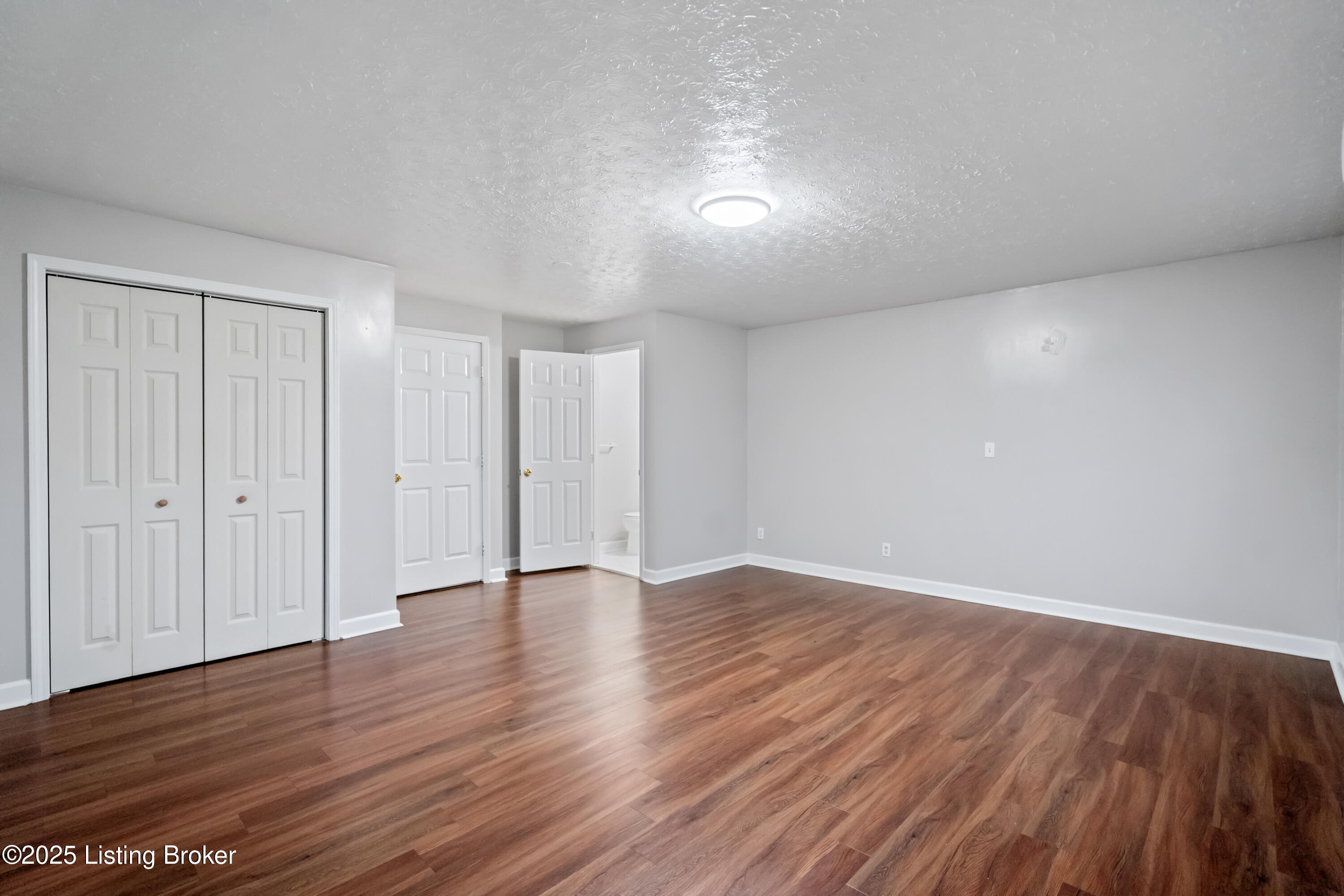 2903 Rockaway Dr, Louisville, Pennsylvania image 9