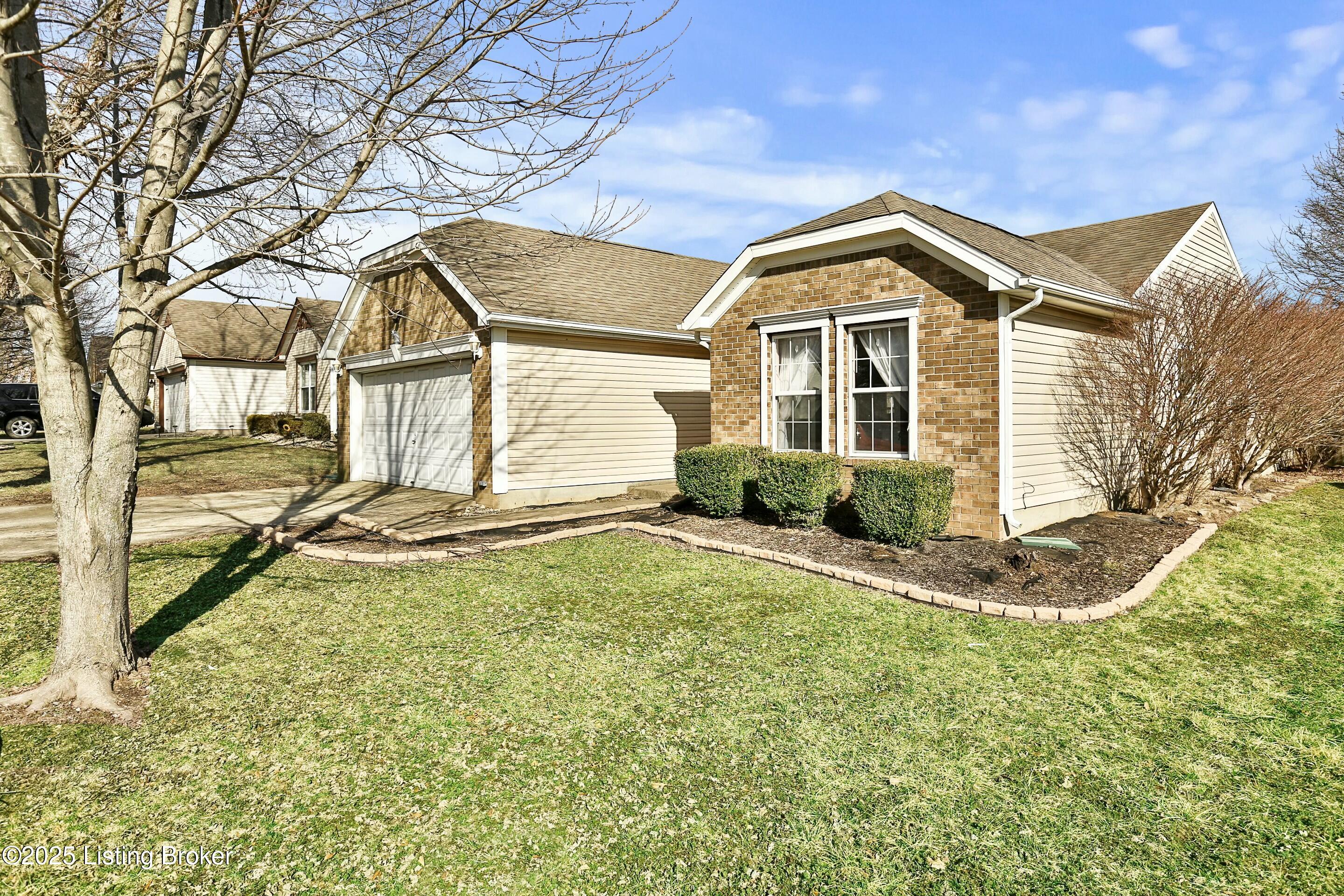 536 Matterhorn Dr, Shelbyville, Kentucky image 2