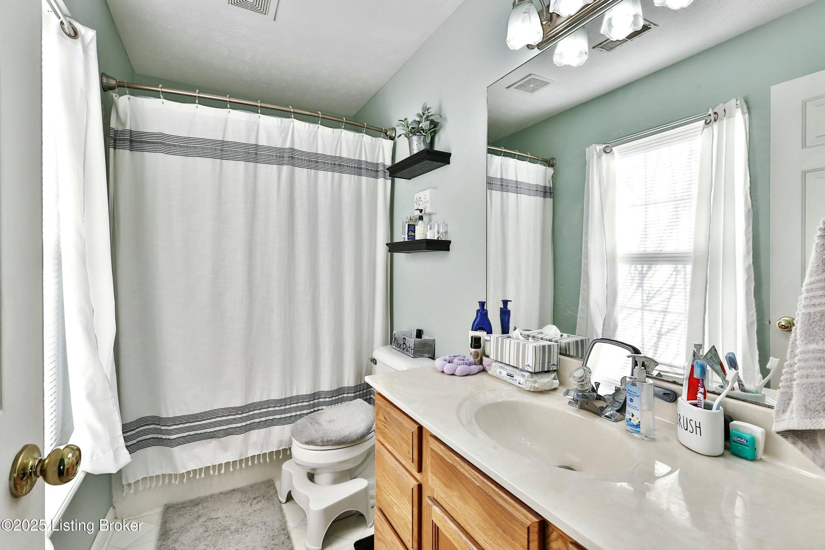 536 Matterhorn Dr, Shelbyville, Kentucky image 19