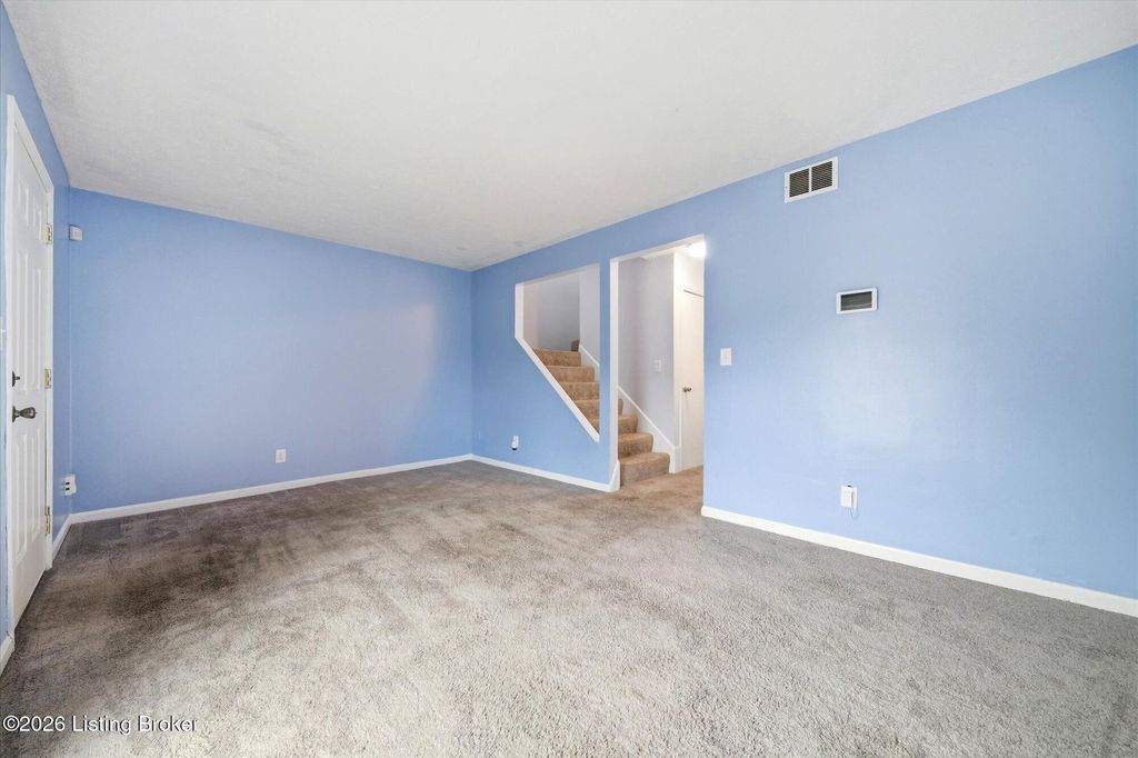 Photo of 9502 Cedar Lake Dr, Louisville, KY 40291 (MLS # 1713698)