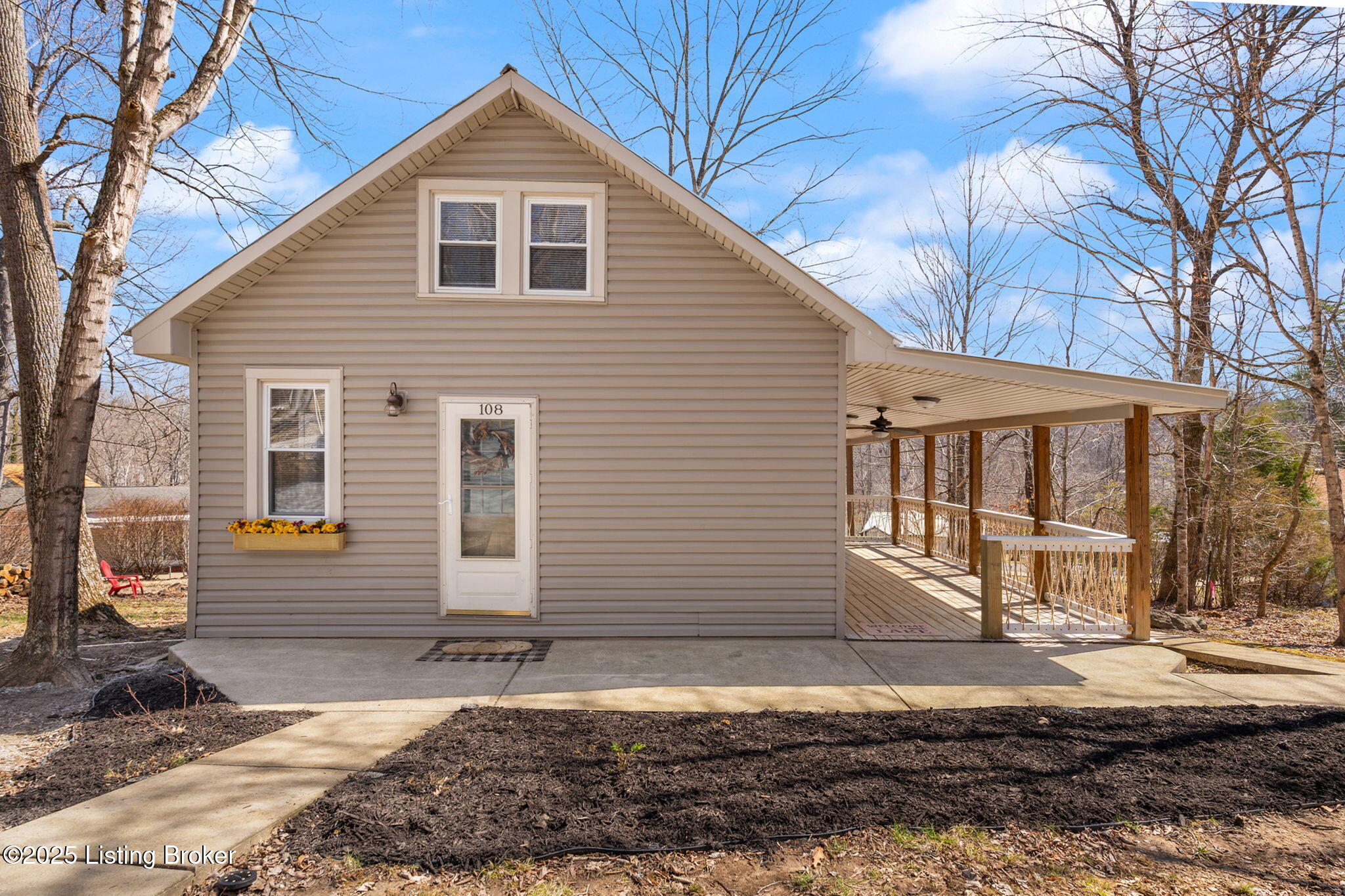 108 Clear Spring Ct, Mammoth Cave, Kentucky image 3