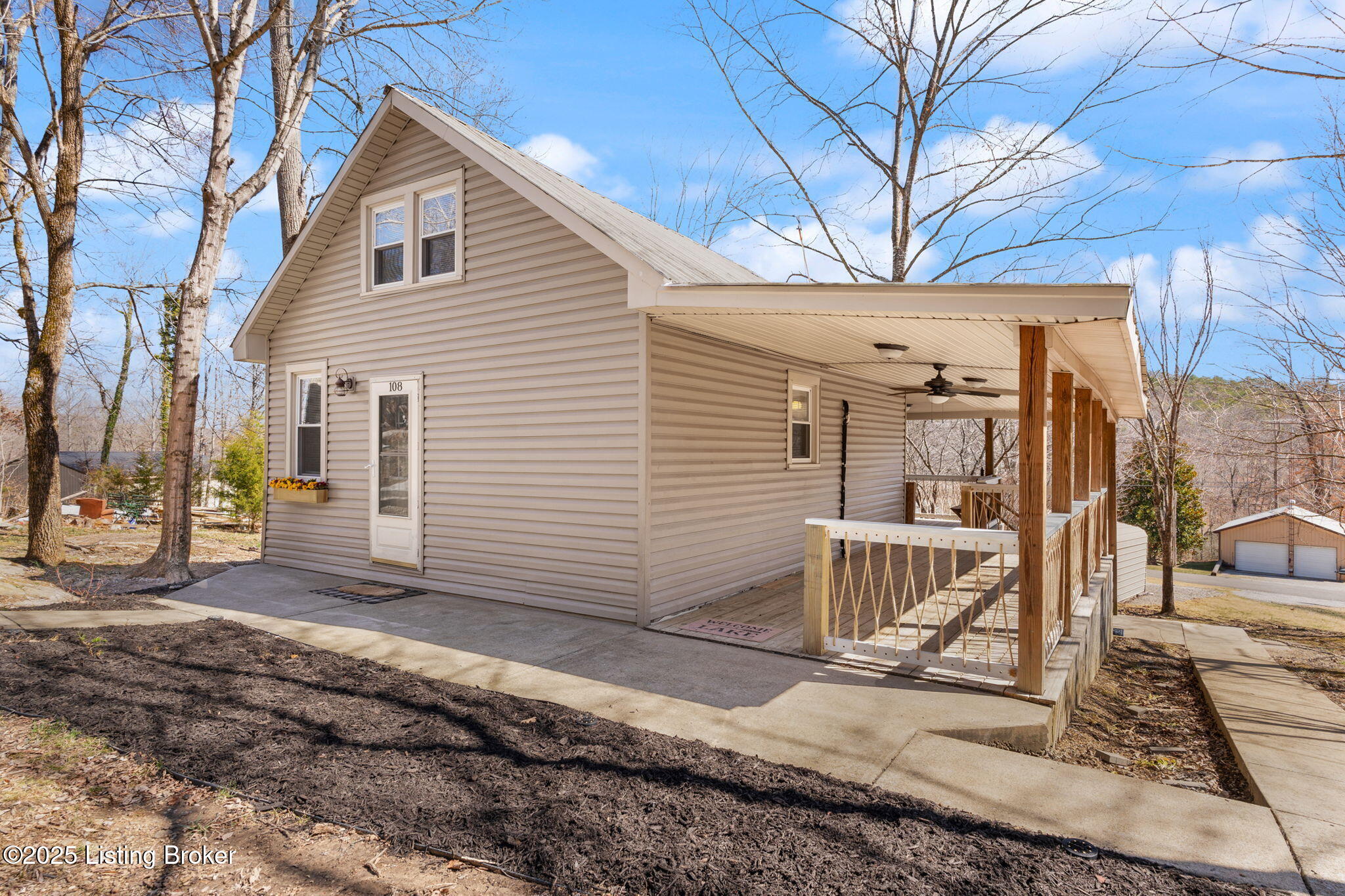 108 Clear Spring Ct, Mammoth Cave, Kentucky image 4