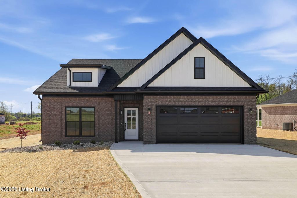 Photo of 105 Freeman Ave, Bardstown, KY 40004 (MLS # 1714153)