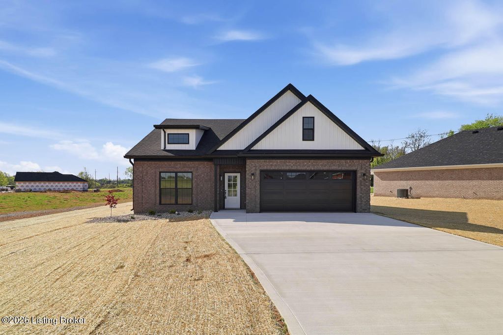 Photo of 105 Freeman Ave, Bardstown, KY 40004 (MLS # 1714153)