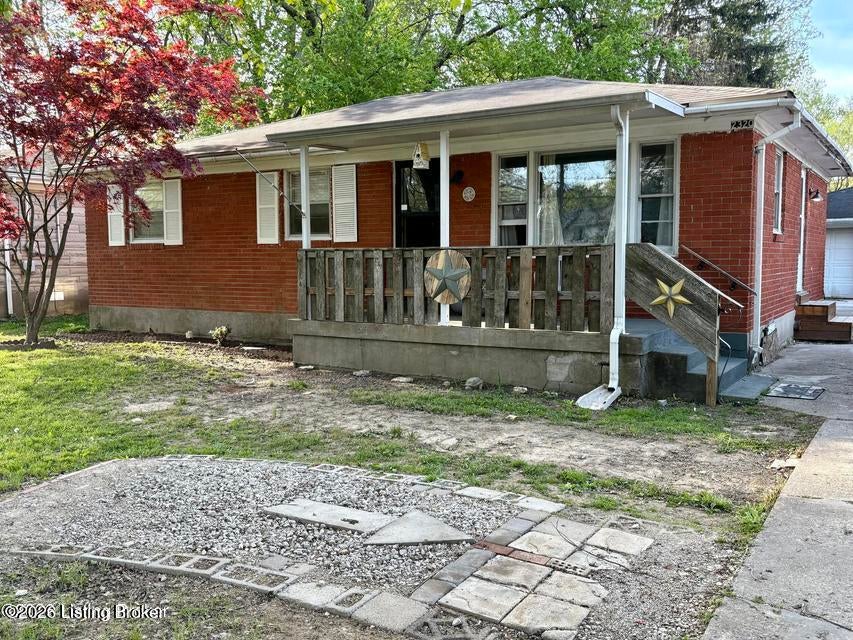 Photo of 2320 Donna Rd, Louisville, KY 40216 (MLS # 1727865)
