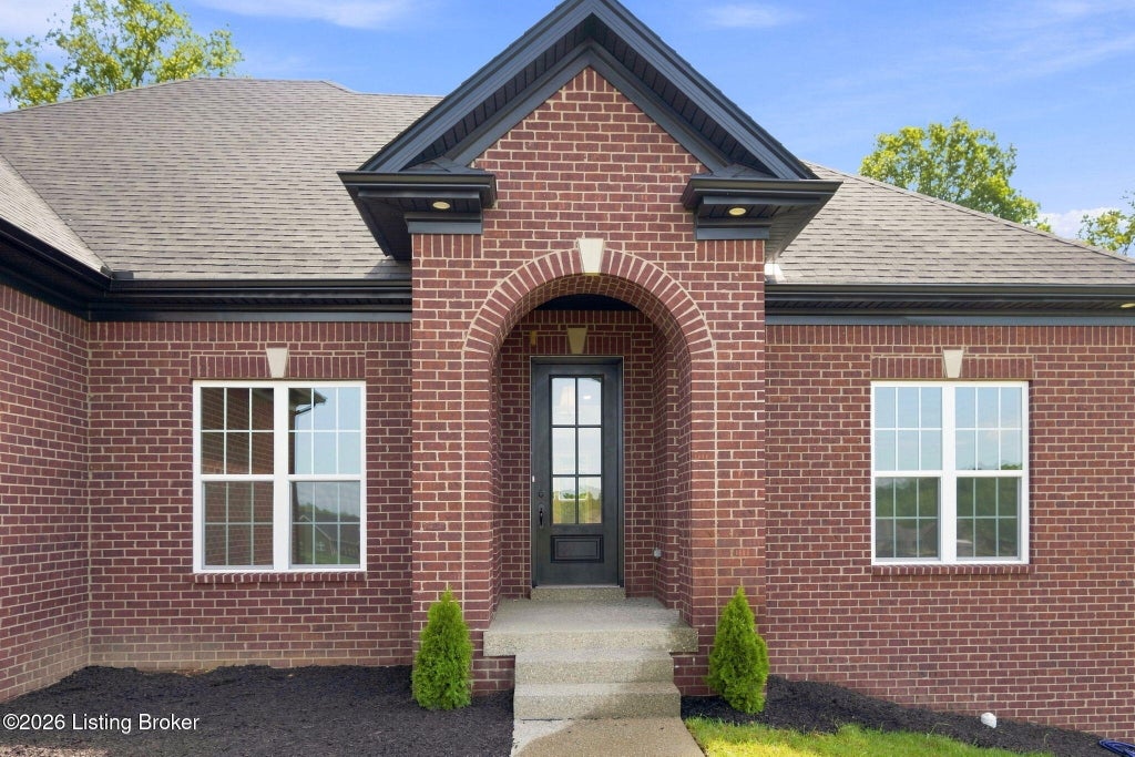 Photo of 3215 Blasting Rock Dr, La Grange, KY 40031 (MLS # 1727381)