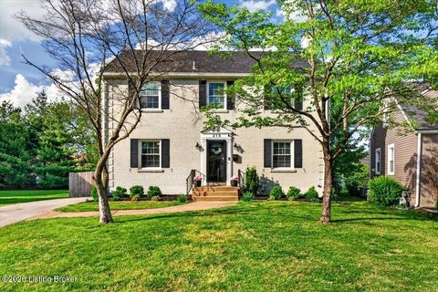 Photo of 219 Norbourne Blvd, Louisville, KY 40207 (MLS # 1714454)