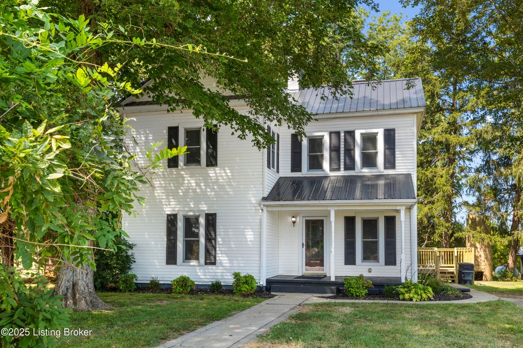 Photo of 4720 Sonora Rd, Hodgenville, KY 42748 (MLS # 1700249)