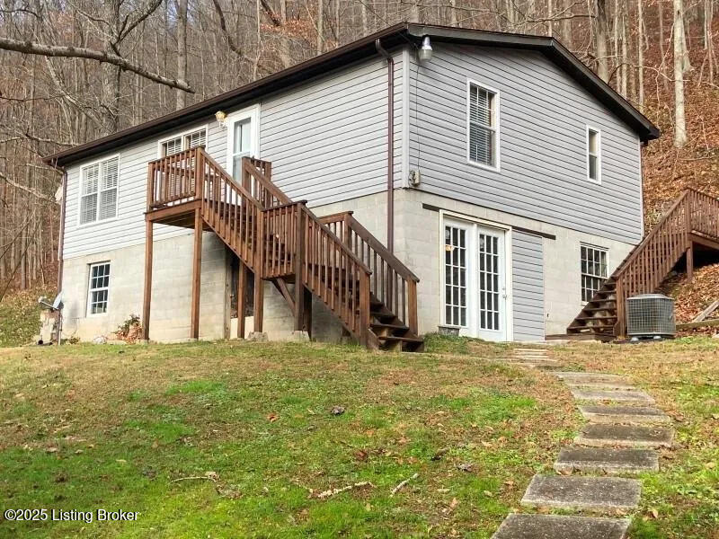27 Mayo Branch Brandy Keg Ln, Prestonsburg, Kentucky image 1