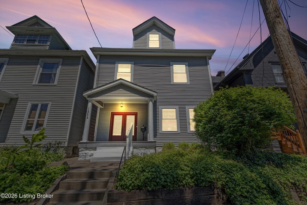 Photo of 1825 Sherwood Ave, Louisville, KY 40205 (MLS # 1717849)