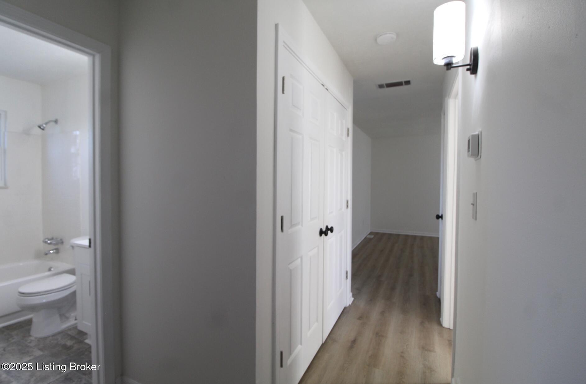 6911 Moorewick Way, Louisville, Pennsylvania image 37
