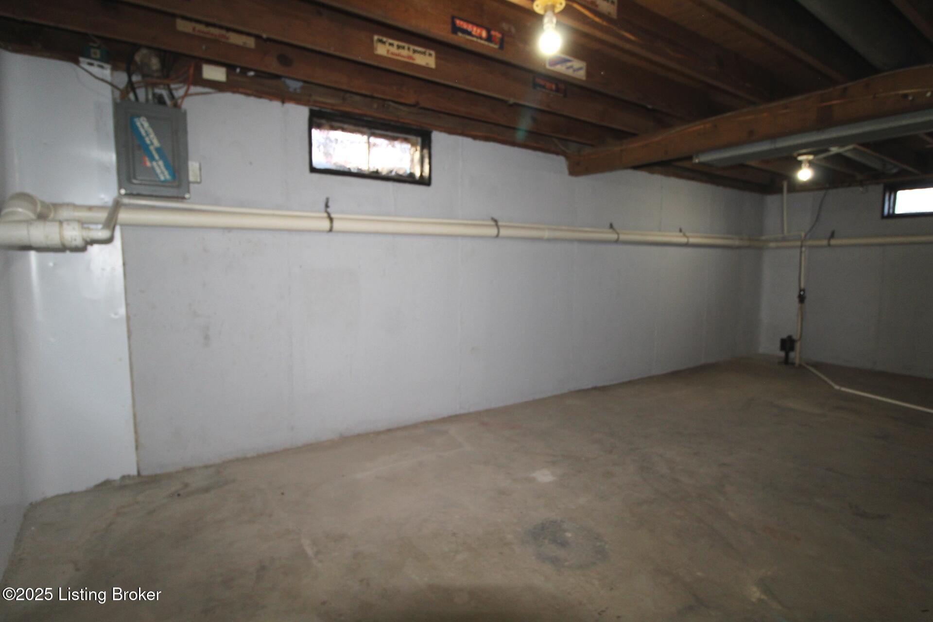 6911 Moorewick Way, Louisville, Pennsylvania image 46