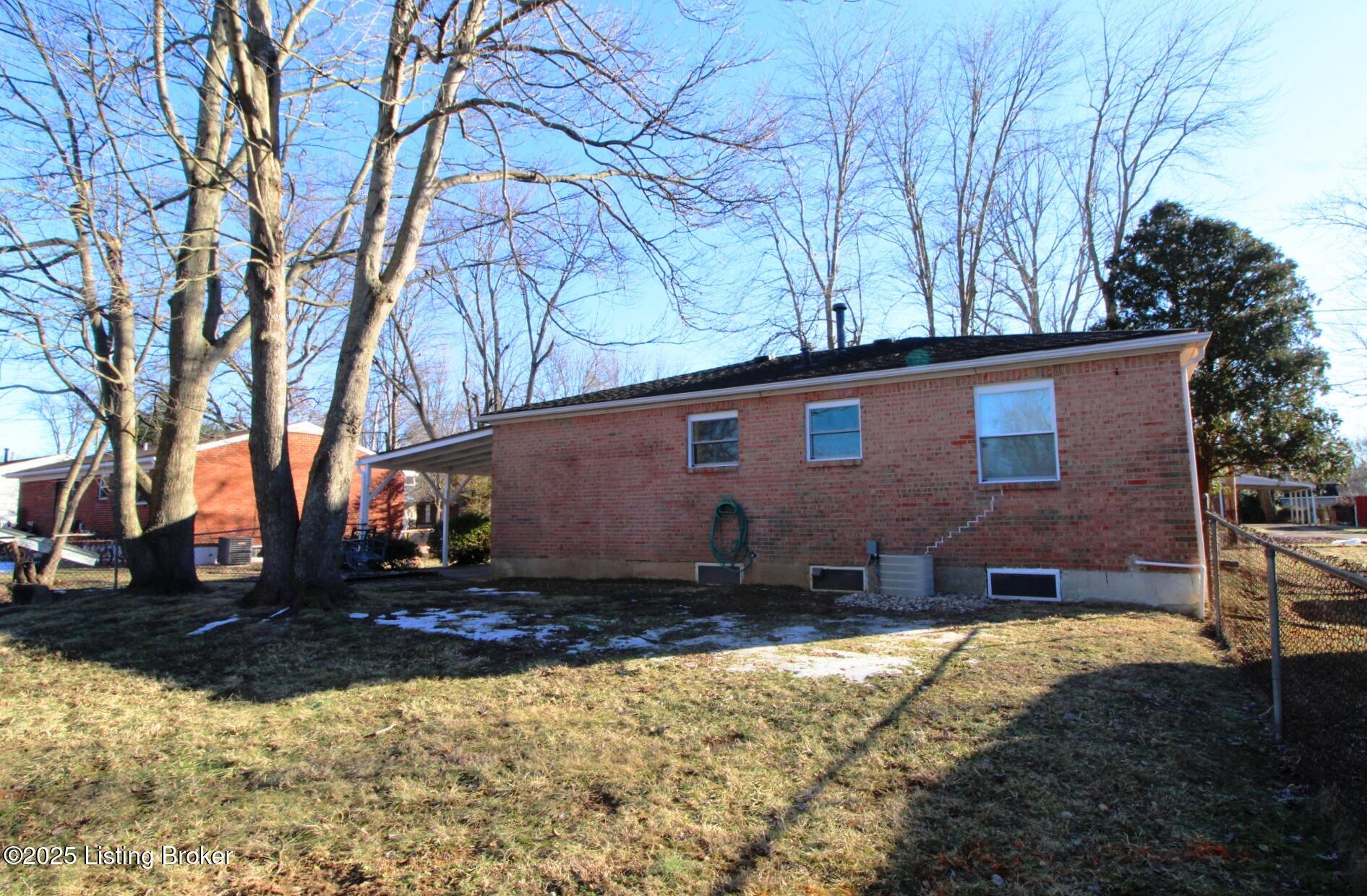 6911 Moorewick Way, Louisville, Pennsylvania image 6
