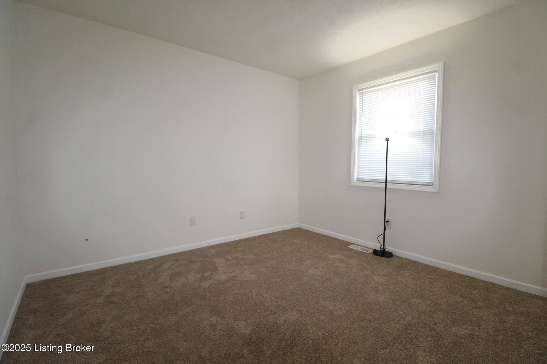 6911 Moorewick Way, Louisville, Pennsylvania image 32