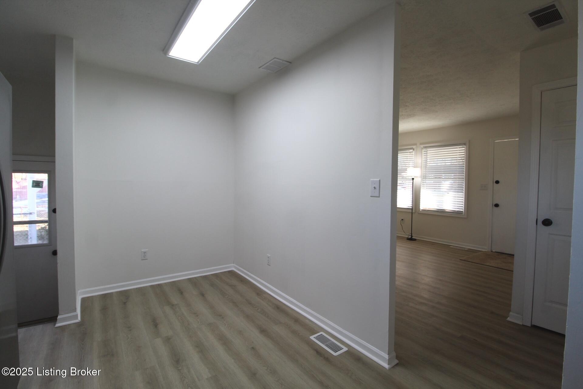 6911 Moorewick Way, Louisville, Pennsylvania image 27