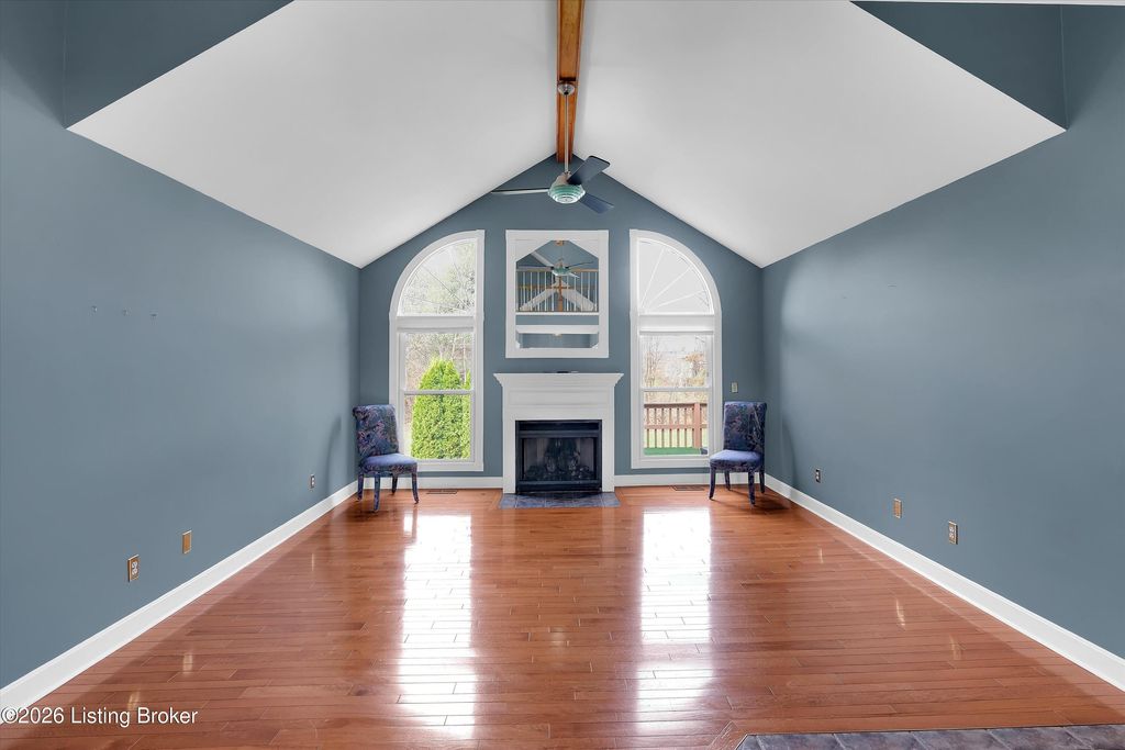 Photo of 137 Willow Wood Dr, Mt Washington, KY 40047 (MLS # 1710196)