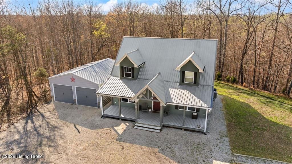 Photo of 101 Cherry Ln, Bee Spring, KY 42207 (MLS # 1714165)