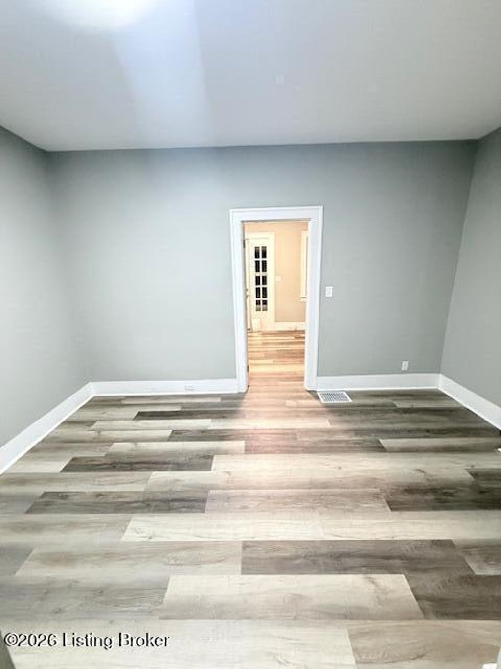 Photo of 1720 W Hill St, Louisville, KY 40210 (MLS # 1707807)