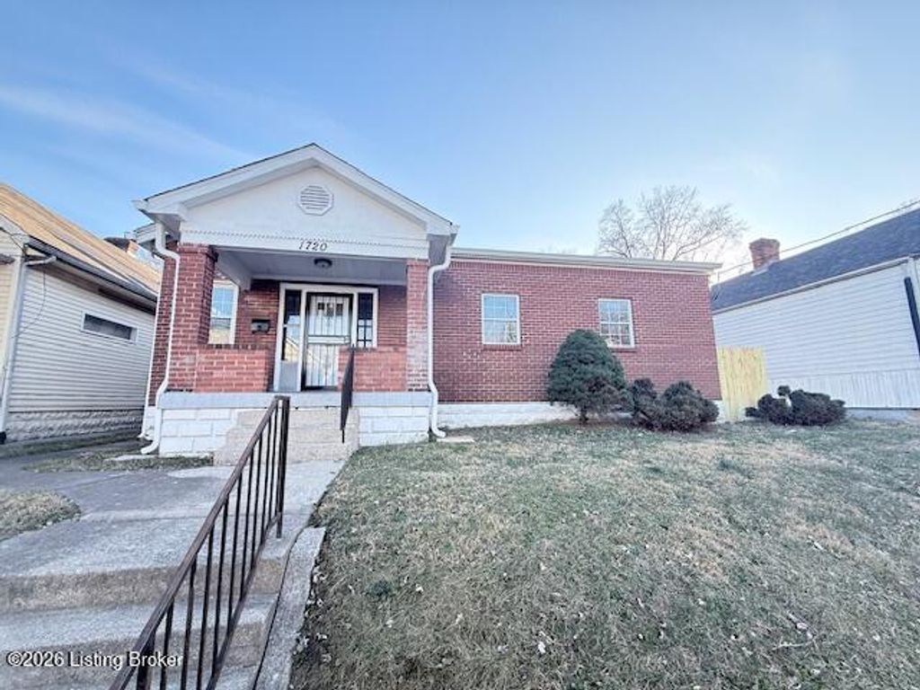 Photo of 1720 W Hill St, Louisville, KY 40210 (MLS # 1707807)