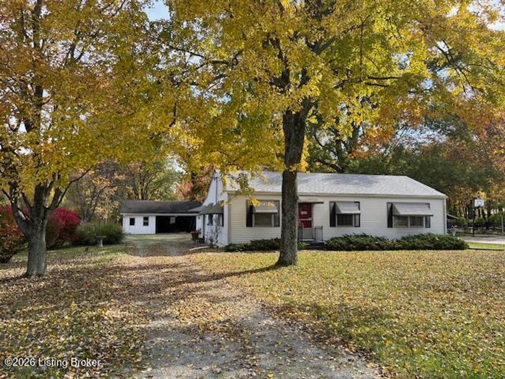 Photo of 7731 Third Street Rd, Louisville, KY 40214 (MLS # 1711619)