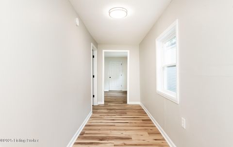 Tiny photo for 635 Lynn St, Louisville, KY 40217 (MLS # 1709743)