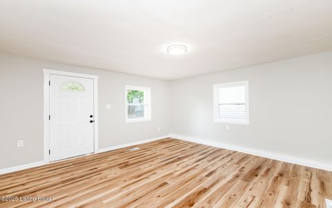 Tiny photo for 635 Lynn St, Louisville, KY 40217 (MLS # 1709743)