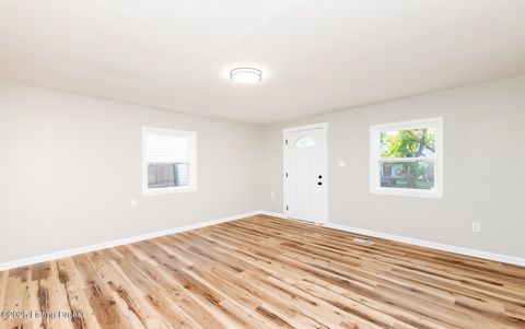 Tiny photo for 635 Lynn St, Louisville, KY 40217 (MLS # 1709743)