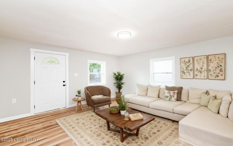 Tiny photo for 635 Lynn St, Louisville, KY 40217 (MLS # 1709743)