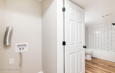 Tiny photo for 635 Lynn St, Louisville, KY 40217 (MLS # 1709743)