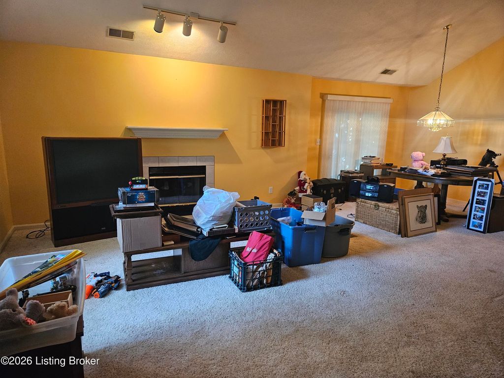 Photo of 10517 Wemberley Hill Blvd, Louisville, KY 40241 (MLS # 1724314)