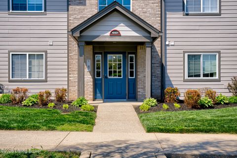 Photo of 10401 Trotters Pointe Dr #102, Louisville, KY 40241 (MLS # 1716982)